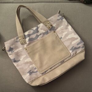 Antik Kraft Beige and Gray Camouflage Tote